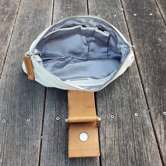 Keneth Cole OffWhite Clutch Bag - Picture 4 of 15